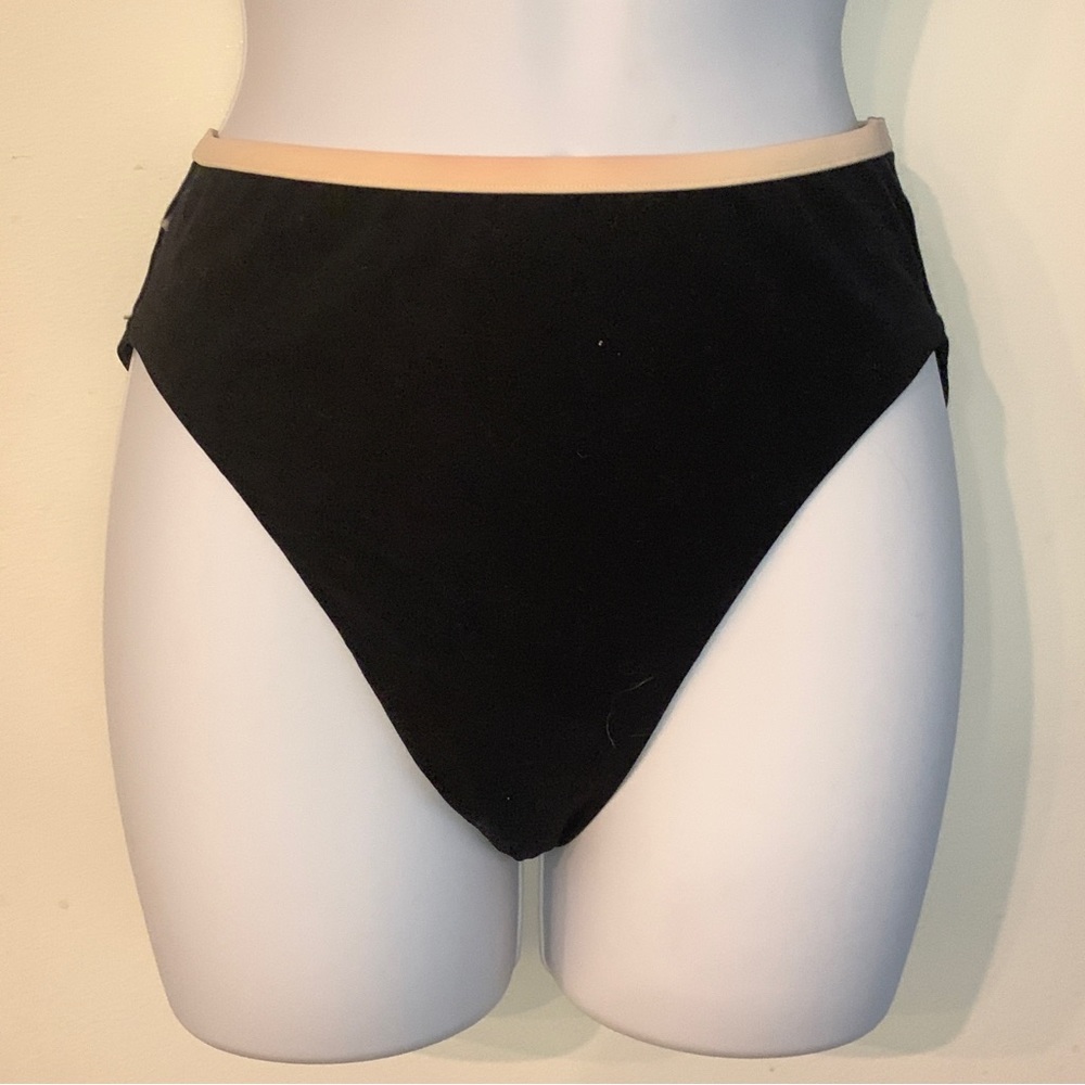 Victoria's Secret Classic Black Bikini Bottom with Pink Piping Size Small - Picture 2 of 15
